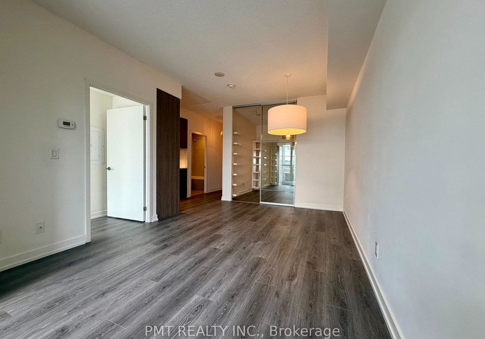 200-sackville-street-toronto-ontario-c13422118