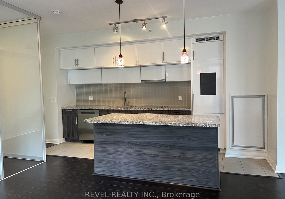 8-mercer-street-toronto-ontario-c13422288