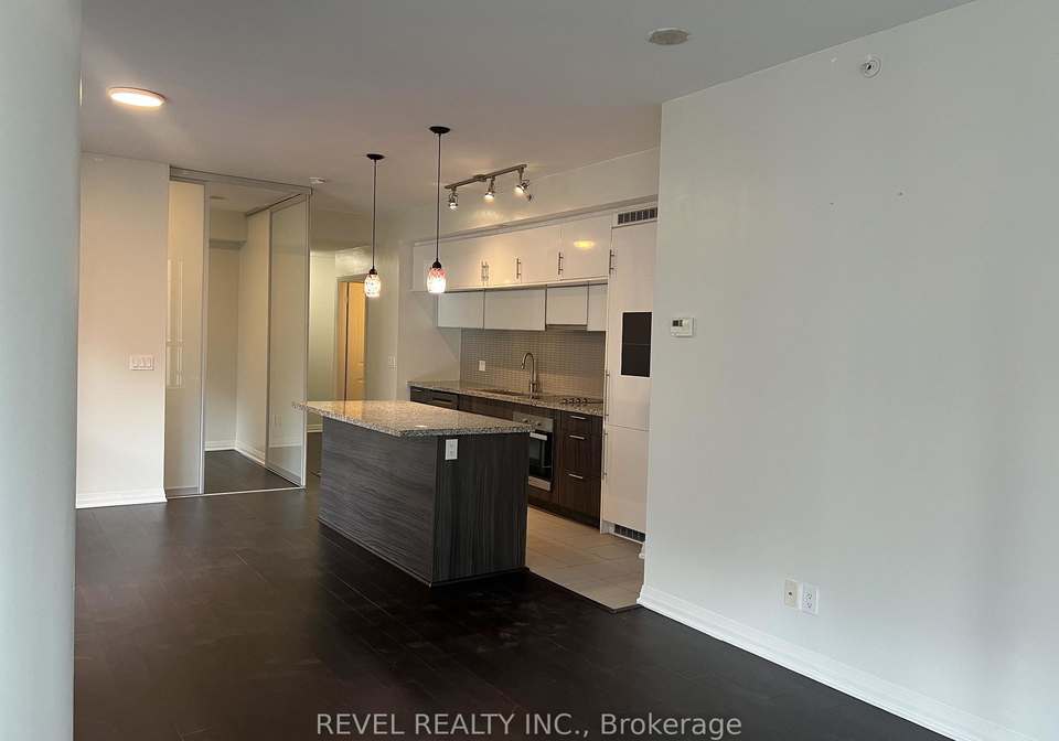 8-mercer-street-toronto-ontario-c13422288
