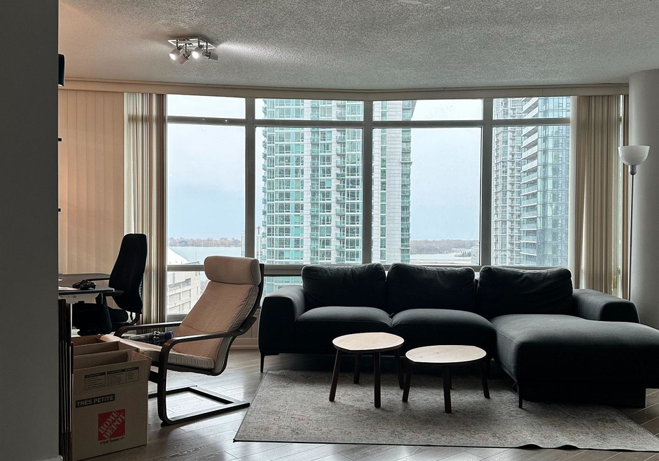 373-front-street-w-toronto-ontario-c13422470