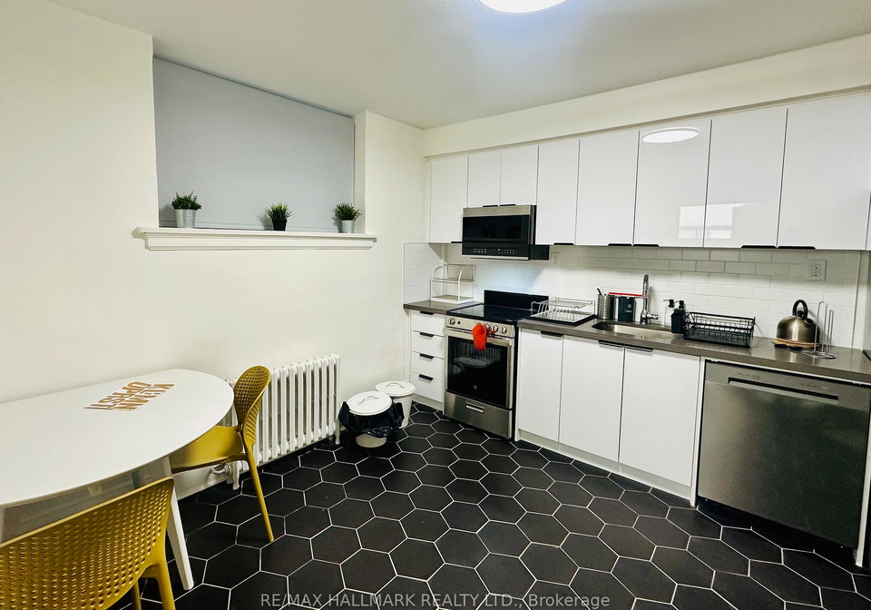 59st-clair-avenue-w-toronto-ontario-c13422612