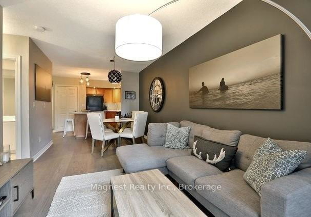 250-wellington-street-toronto-ontario-c13422652