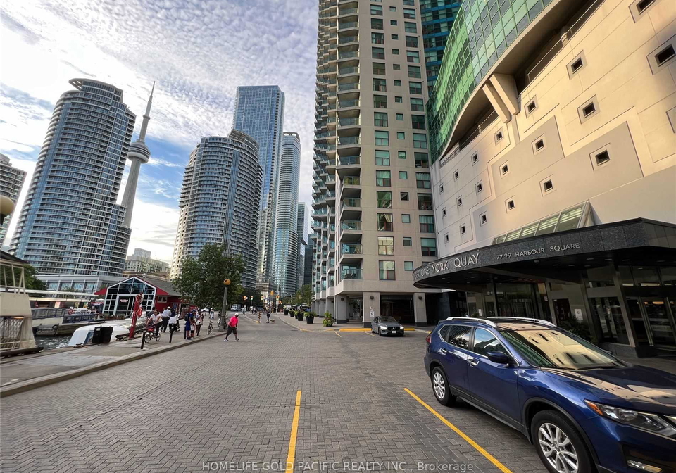 77-harbour-square-toronto-ontario-c13422902