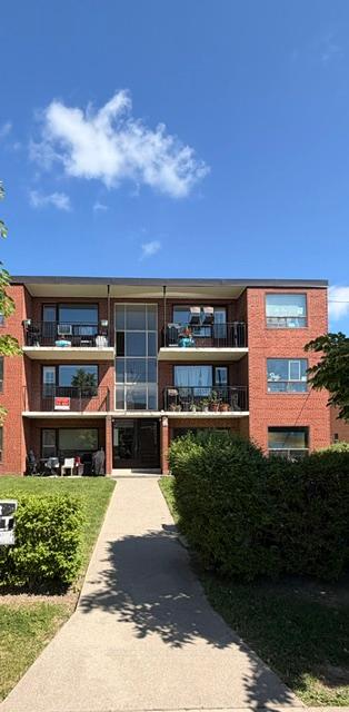 40-meadowbrook-road-toronto-ontario-c13422930
