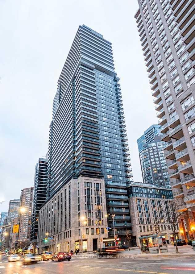 955-bay-street-toronto-ontario-c13422970