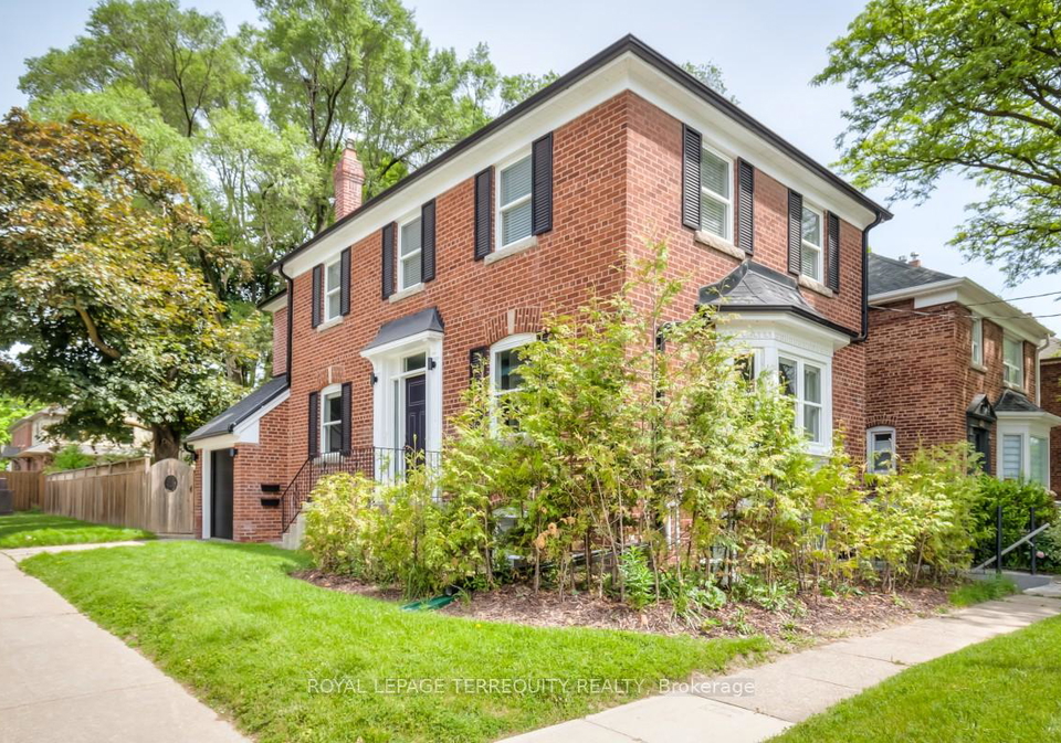 674-eglinton-avenue-e-east-york-ontario-c13422974