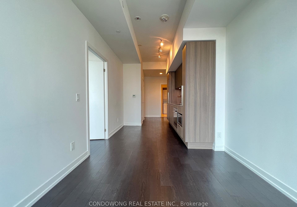 85-wood-street-toronto-ontario-c13423068