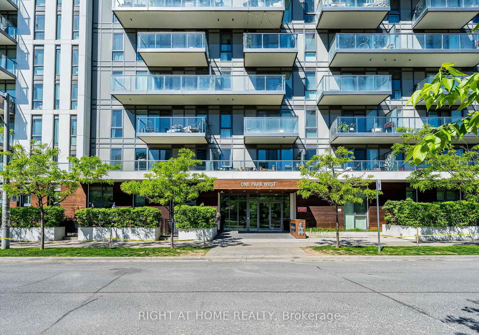 260-sackville-street-toronto-ontario-c13423110