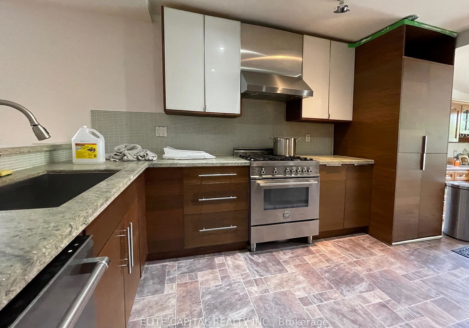 633-christie-street-toronto-ontario-c13423386