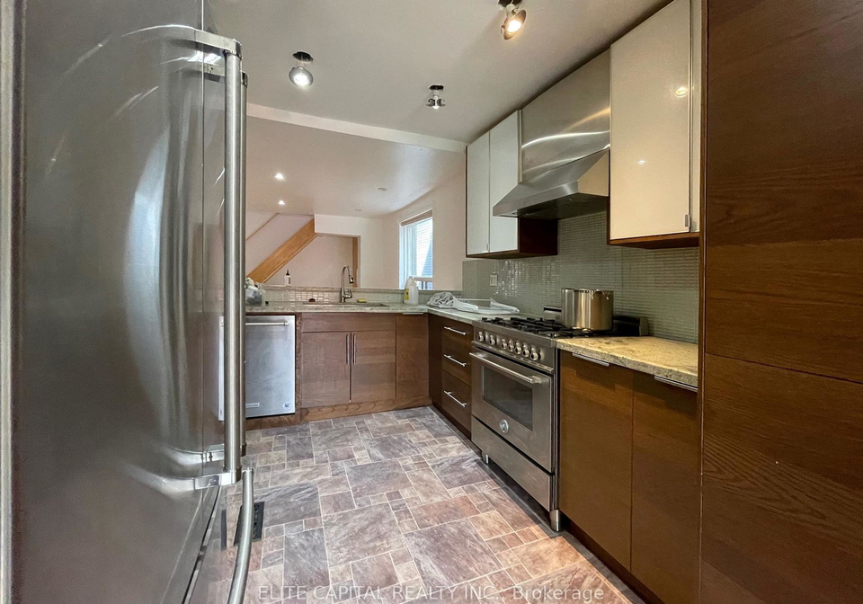 633-christie-street-toronto-ontario-c13423386