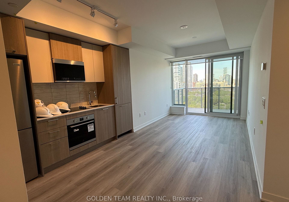 10-oak-street-toronto-ontario-c13423454