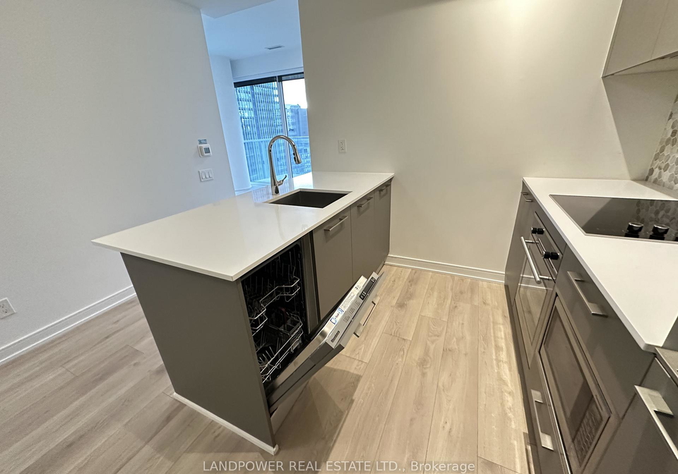 3-gloucester-street-toronto-ontario-c13423508