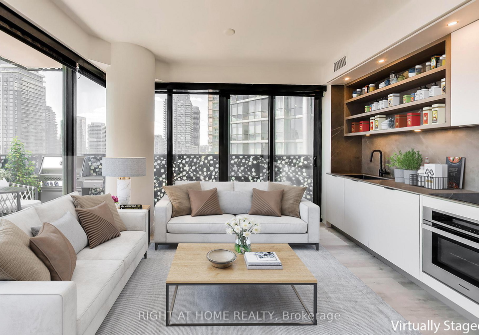 55-charles-street-e-toronto-ontario-c13423666