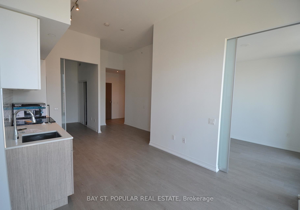 251-jarvis-street-toronto-ontario-c13423738