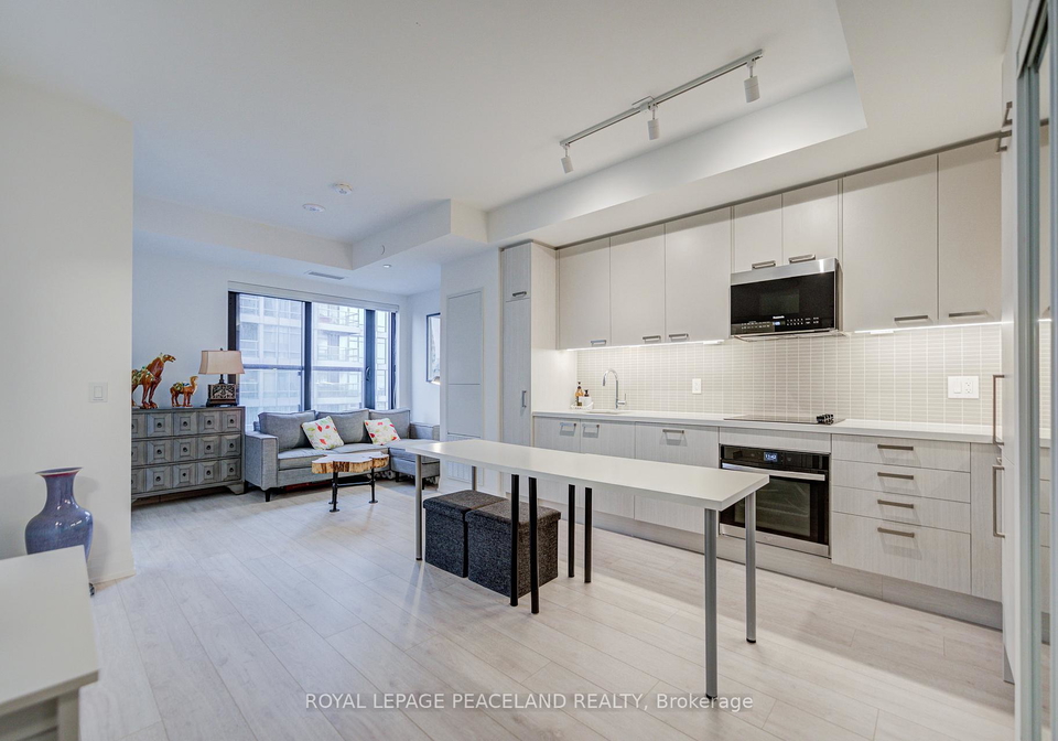 20-soudan-avenue-toronto-ontario-c13423758