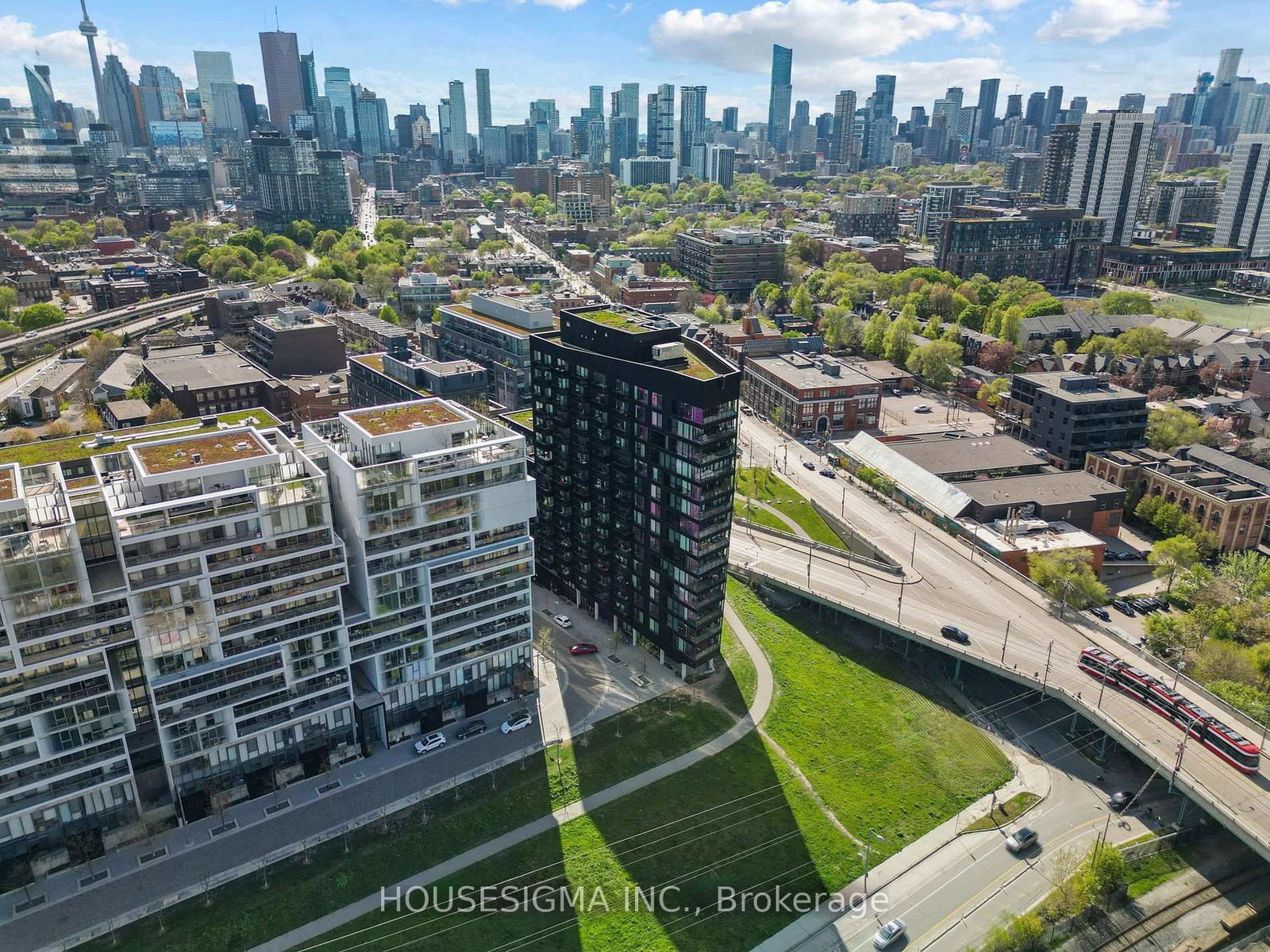 51-trolley-crescent-toronto-ontario-c13423760