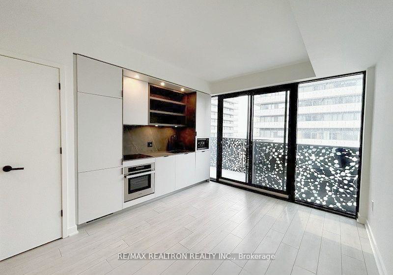 55-charles-street-e-toronto-ontario-c13423786