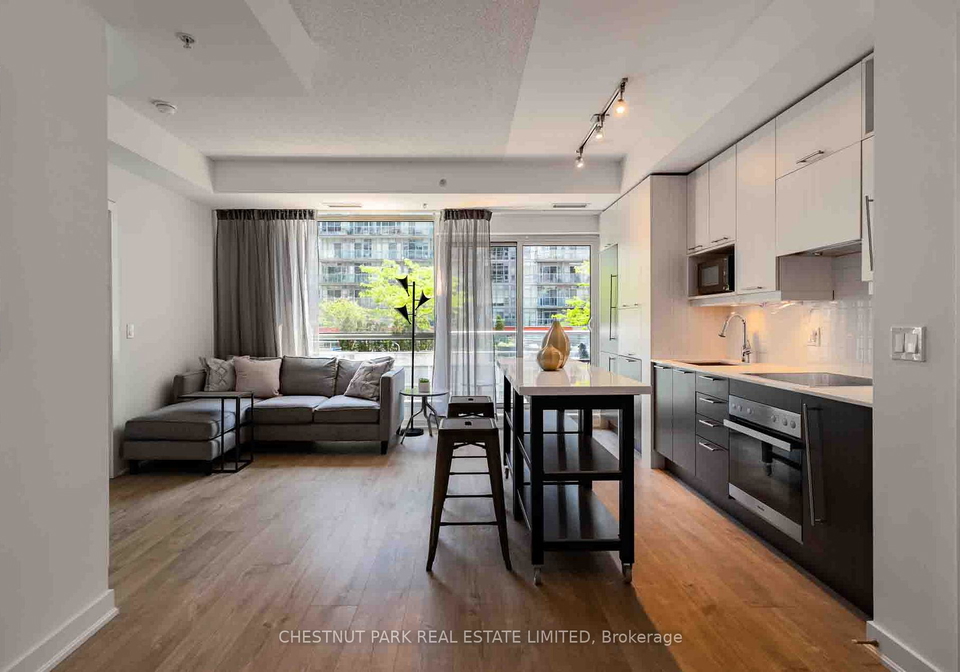 199-richmond-street-w-toronto-ontario-c13423816