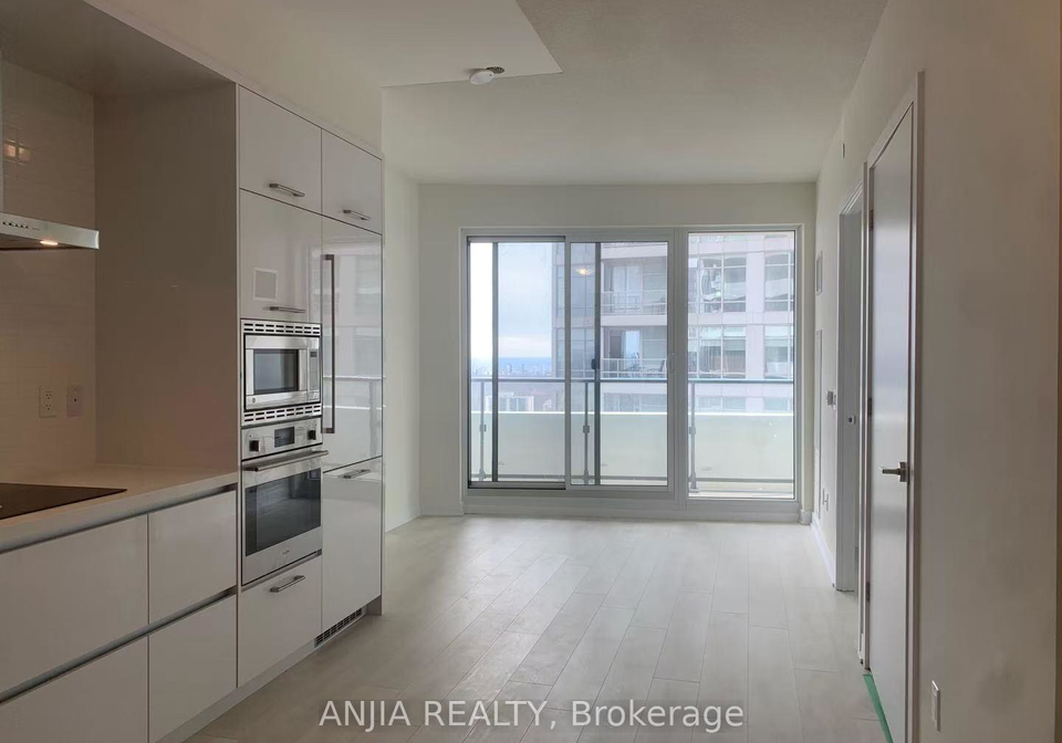 2221-yonge-yonge-street-toronto-ontario-c13423820