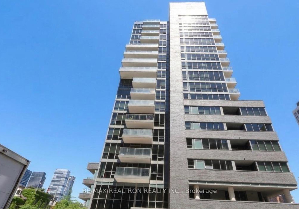 320-richmond-street-e-toronto-ontario-c13424036