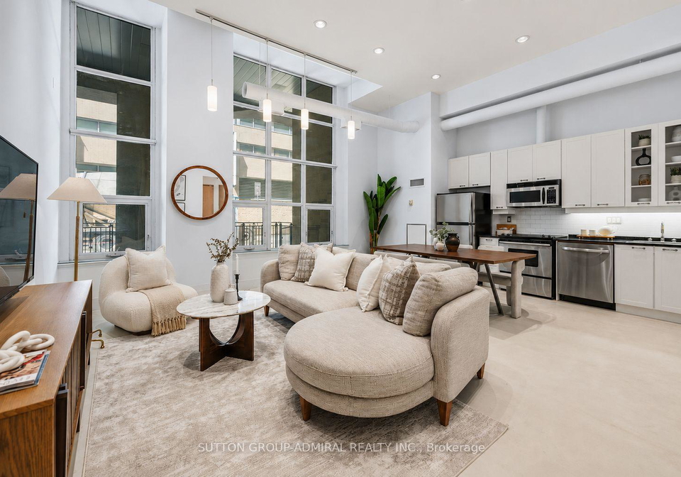 135-dalhousie-street-toronto-ontario-c13424216
