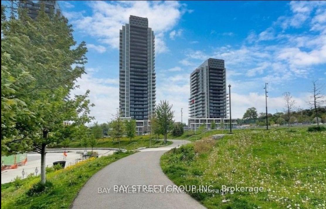 27-mcmahon-drive-north-york-ontario-c13424238