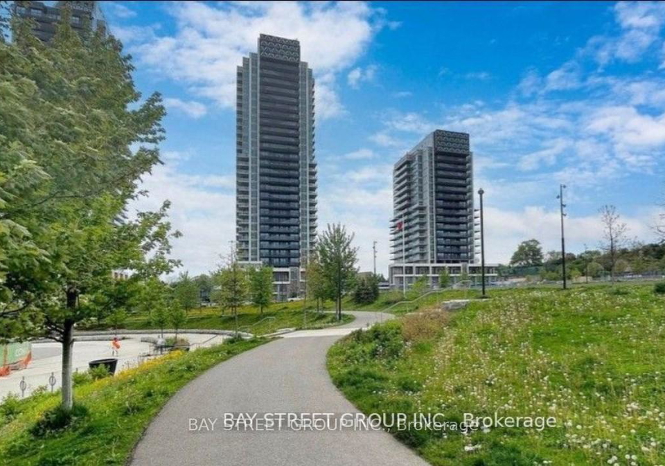 27-mcmahon-drive-north-york-ontario-c13424238