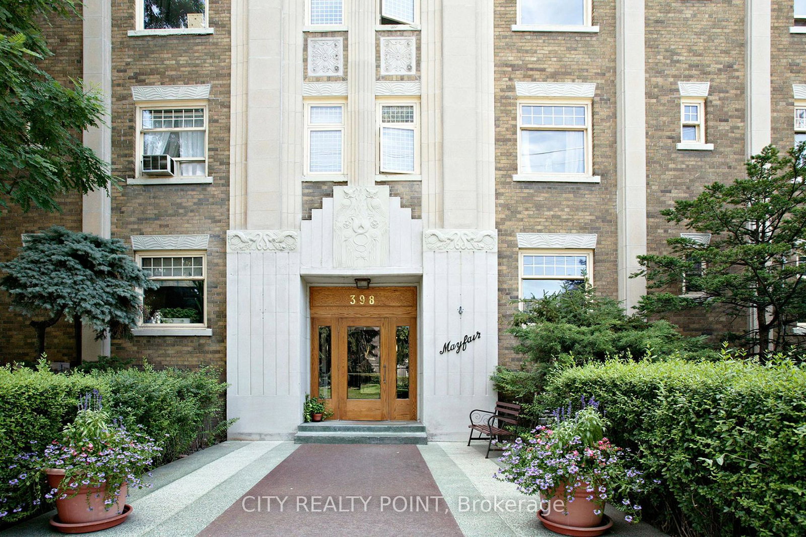 394-avenue-road-toronto-ontario-c13424402