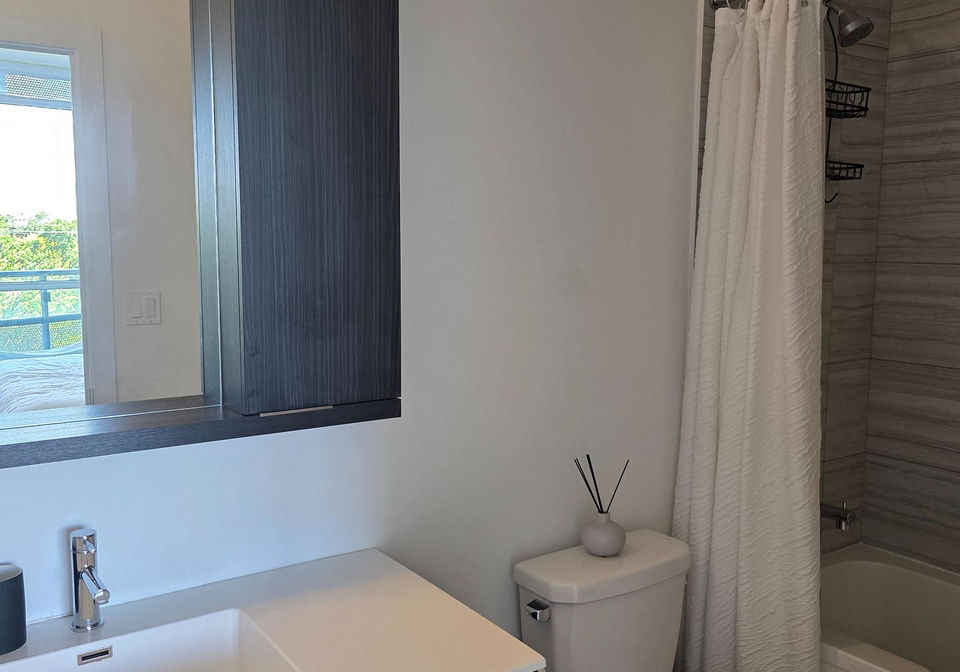 99-the-donway-road-w-north-york-ontario-c13424592