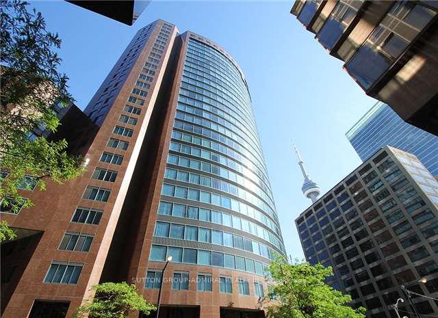 33-university-avenue-toronto-ontario-c13424598
