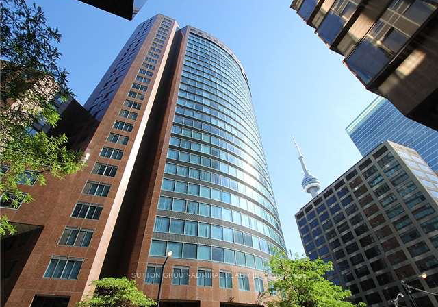 33-university-avenue-toronto-ontario-c13424598