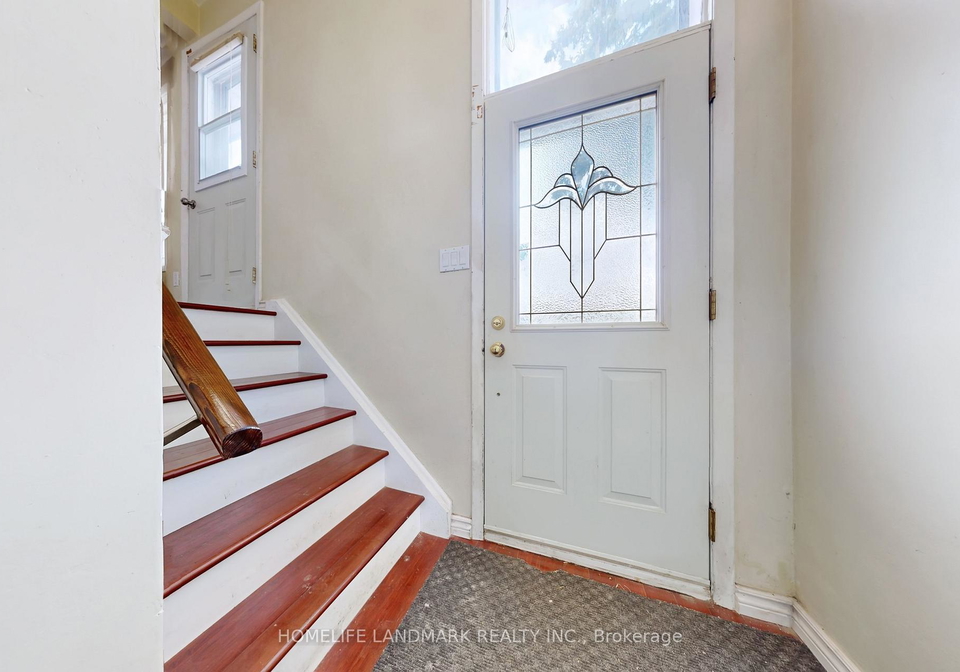 225-pineway-boulevard-north-york-ontario-c13424728