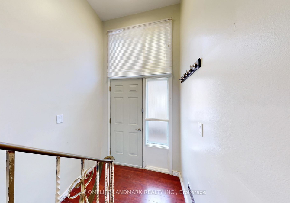 225-pineway-boulevard-north-york-ontario-c13424728