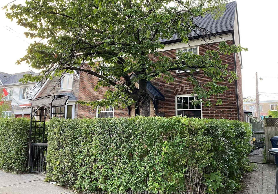 4-sully-crescent-toronto-ontario-c13424756