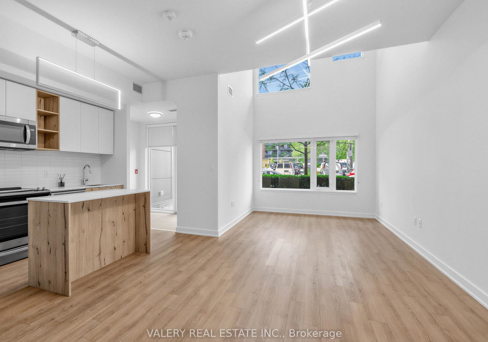39-niagara-street-toronto-ontario-c13424900