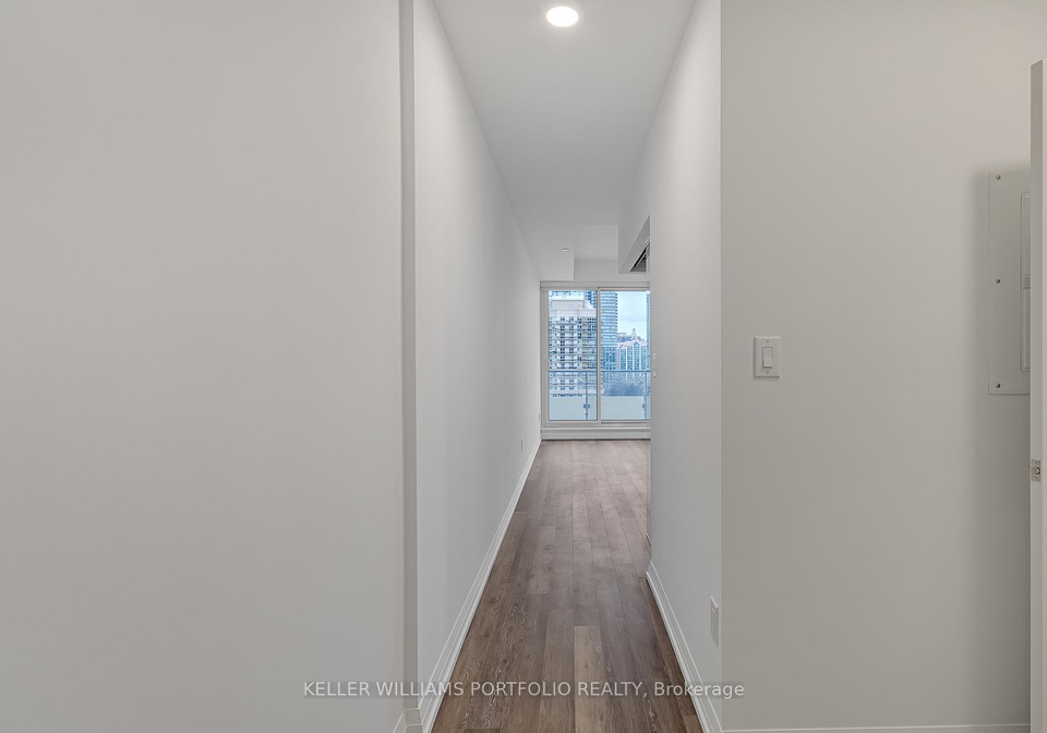 75-canterbury-place-toronto-ontario-c13424932
