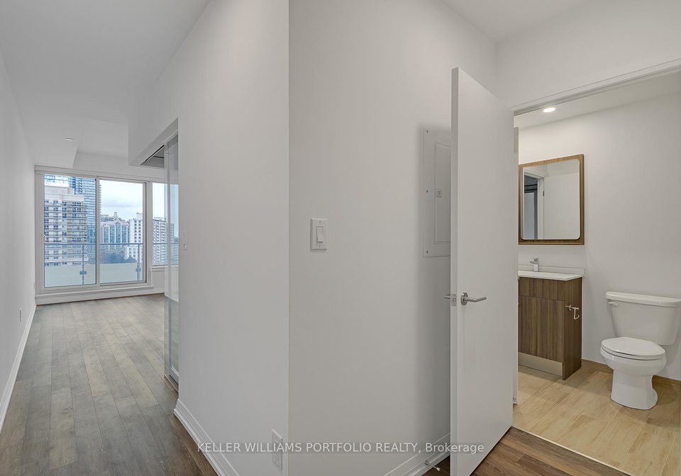 75-canterbury-place-toronto-ontario-c13424932