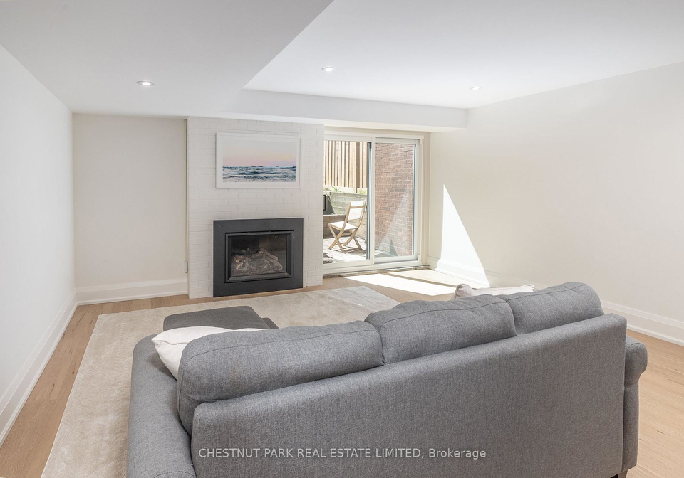 165-sherwood-avenue-toronto-ontario-c13424968