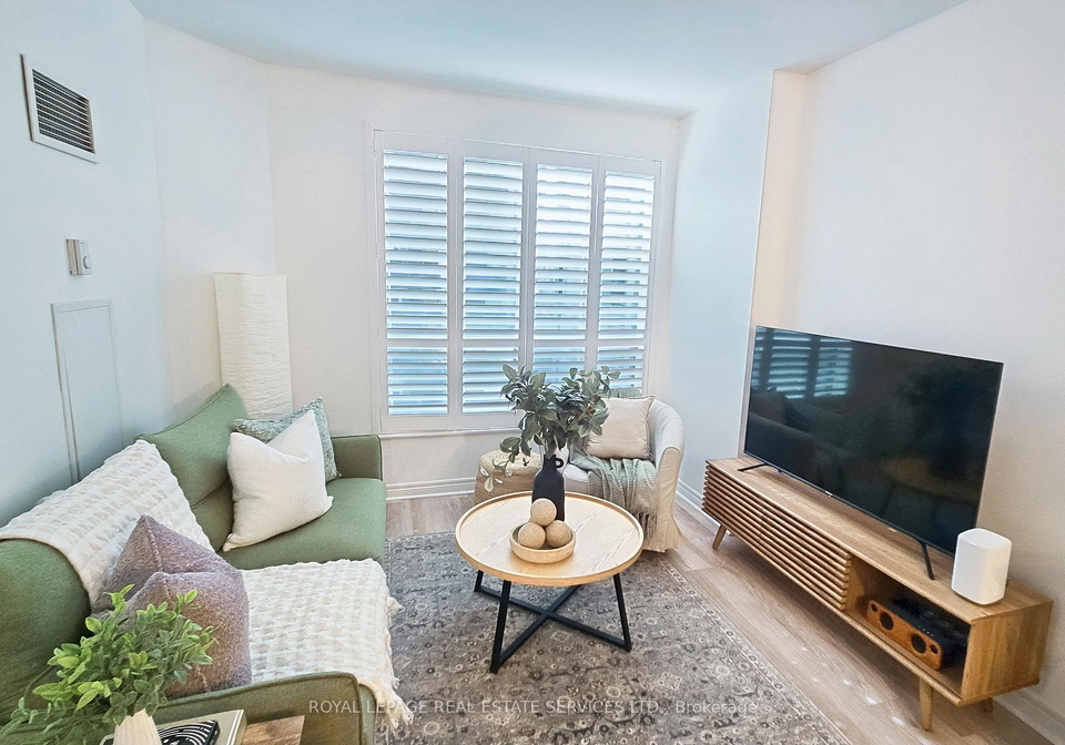55-bloor-street-e-toronto-ontario-c13425026
