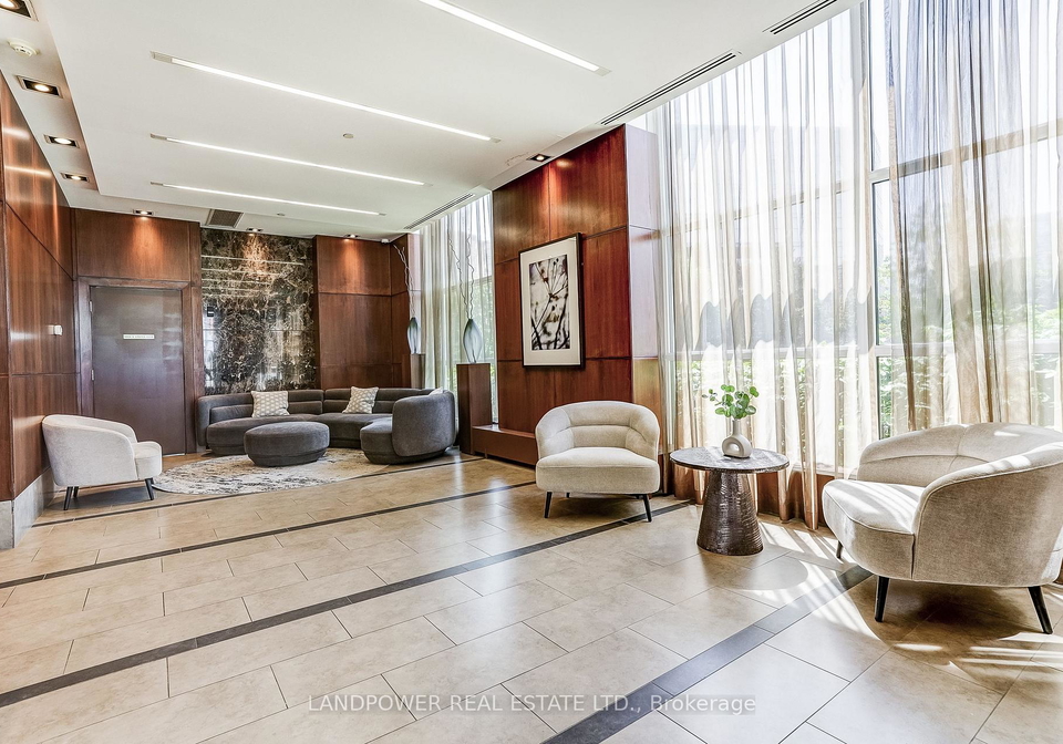 2015-sheppard-avenue-e-north-york-ontario-c13425058