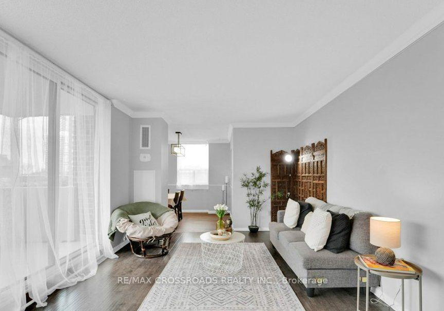 5-old-sheppard-avenue-north-york-ontario-c13425088