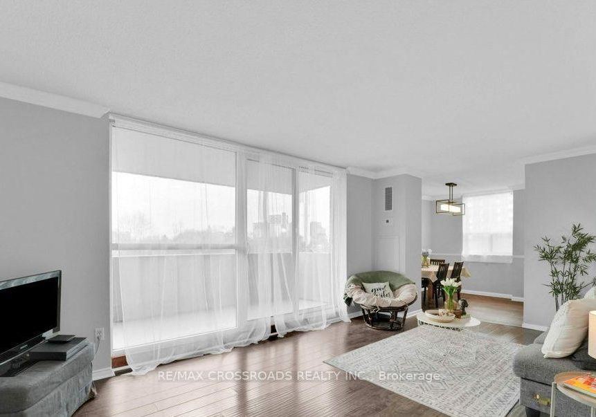 5-old-sheppard-avenue-north-york-ontario-c13425088