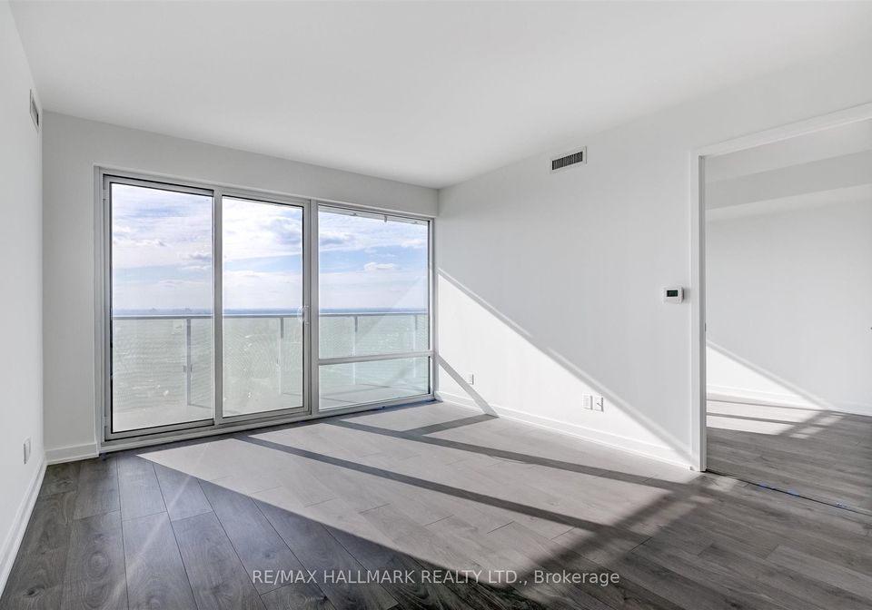 501-yonge-street-toronto-ontario-c13425210