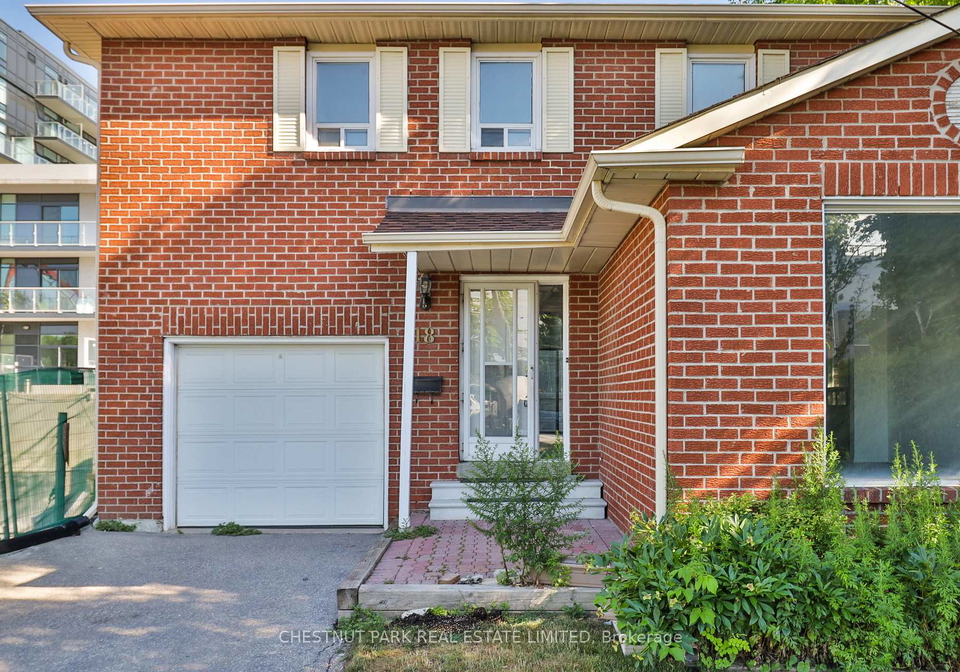 18-dervock-crescent-north-york-ontario-c13425456