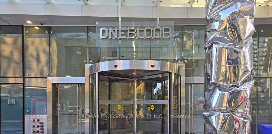 1-bloor-street-toronto-ontario-c13425510