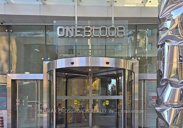 1-bloor-street-toronto-ontario-c13425510