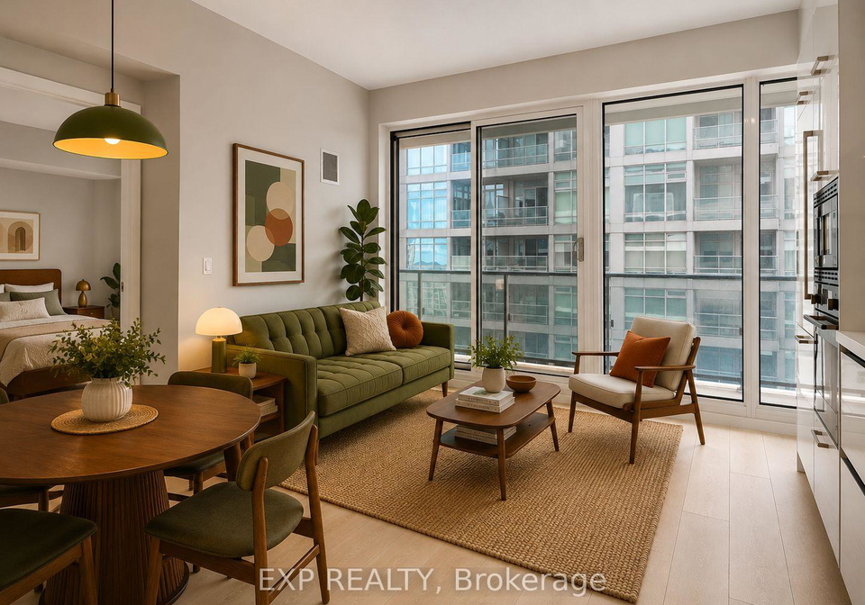 2221-yonge-street-toronto-ontario-c13425512