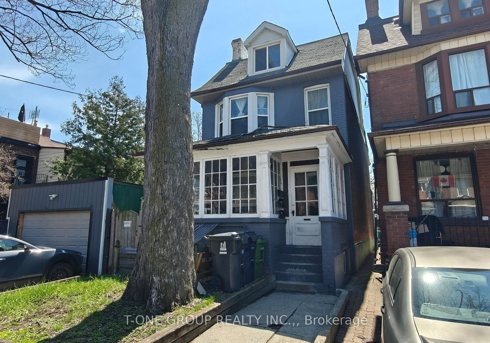 35-lindsey-avenue-toronto-ontario-c13425552
