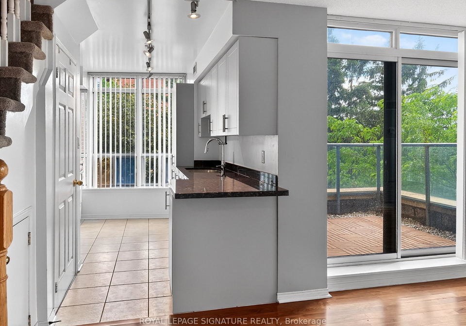 233-beecroft-road-toronto-ontario-c13425588