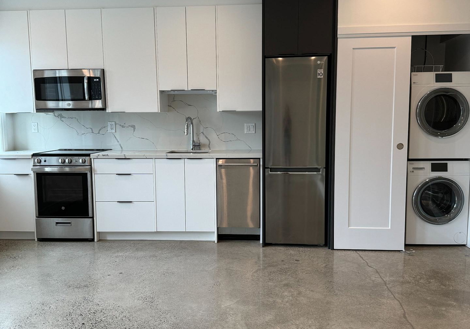 41-river-street-toronto-ontario-c13425708